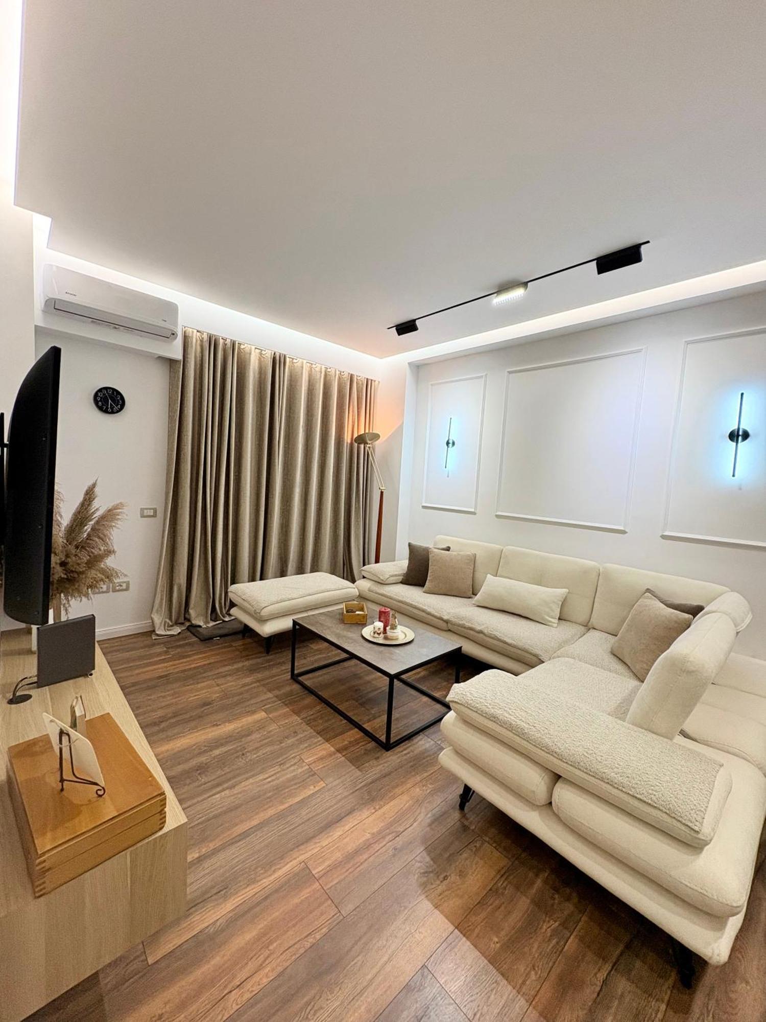 Alajs Apartament Влёра Экстерьер фото