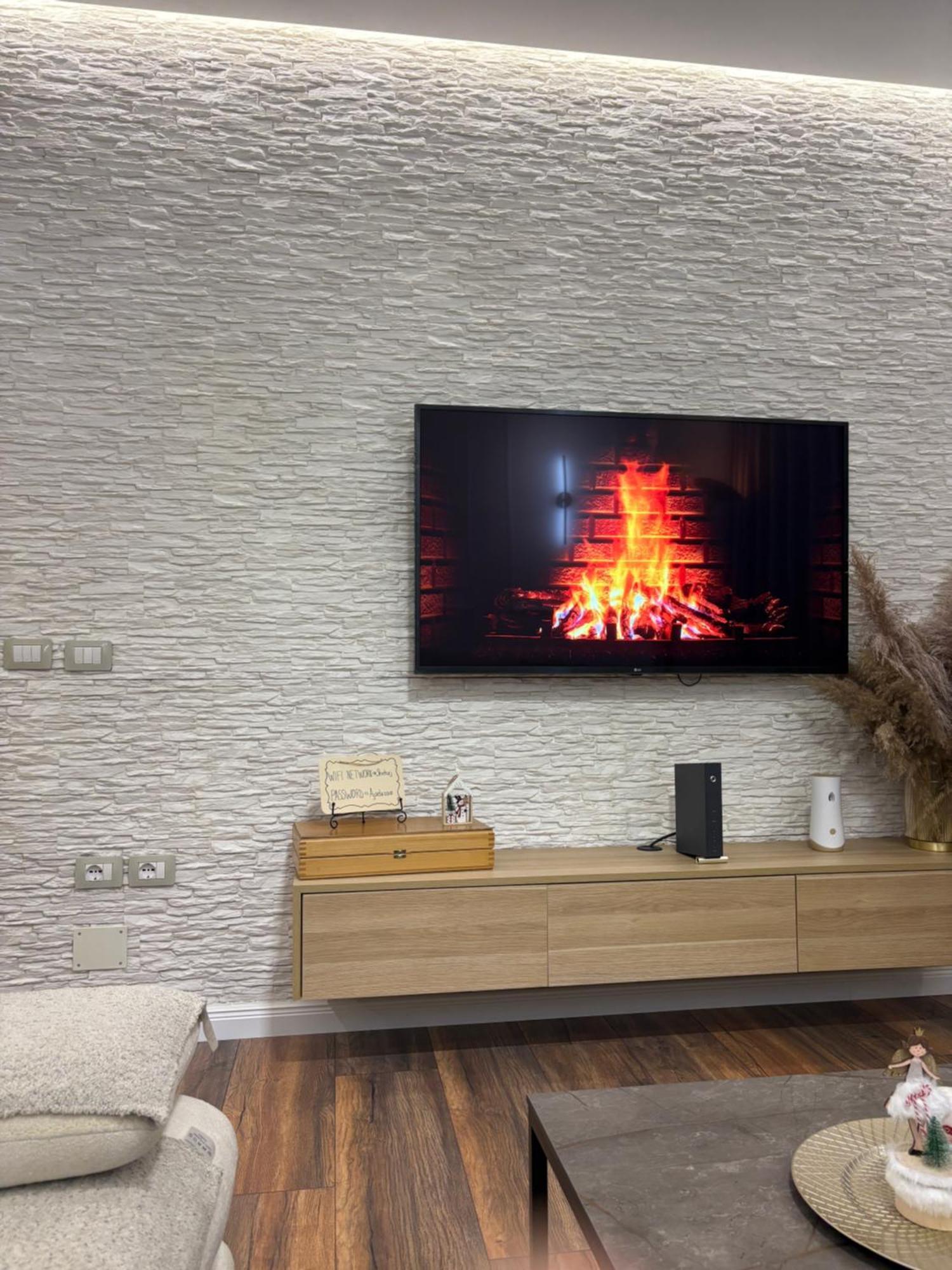 Alajs Apartament Влёра Экстерьер фото