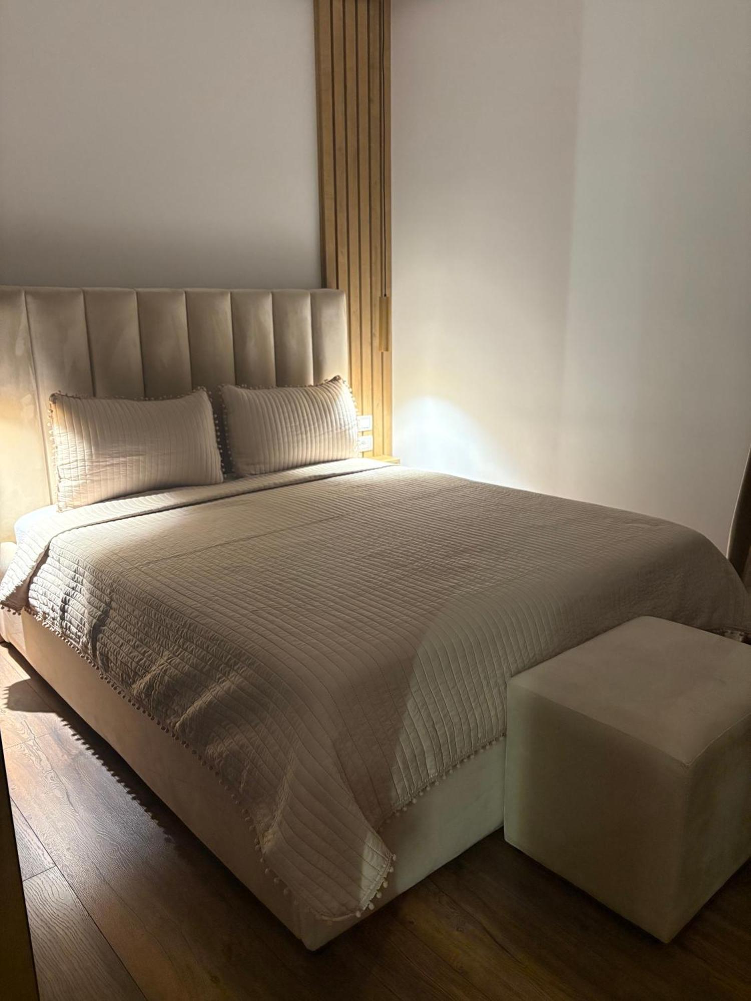 Alajs Apartament Влёра Экстерьер фото