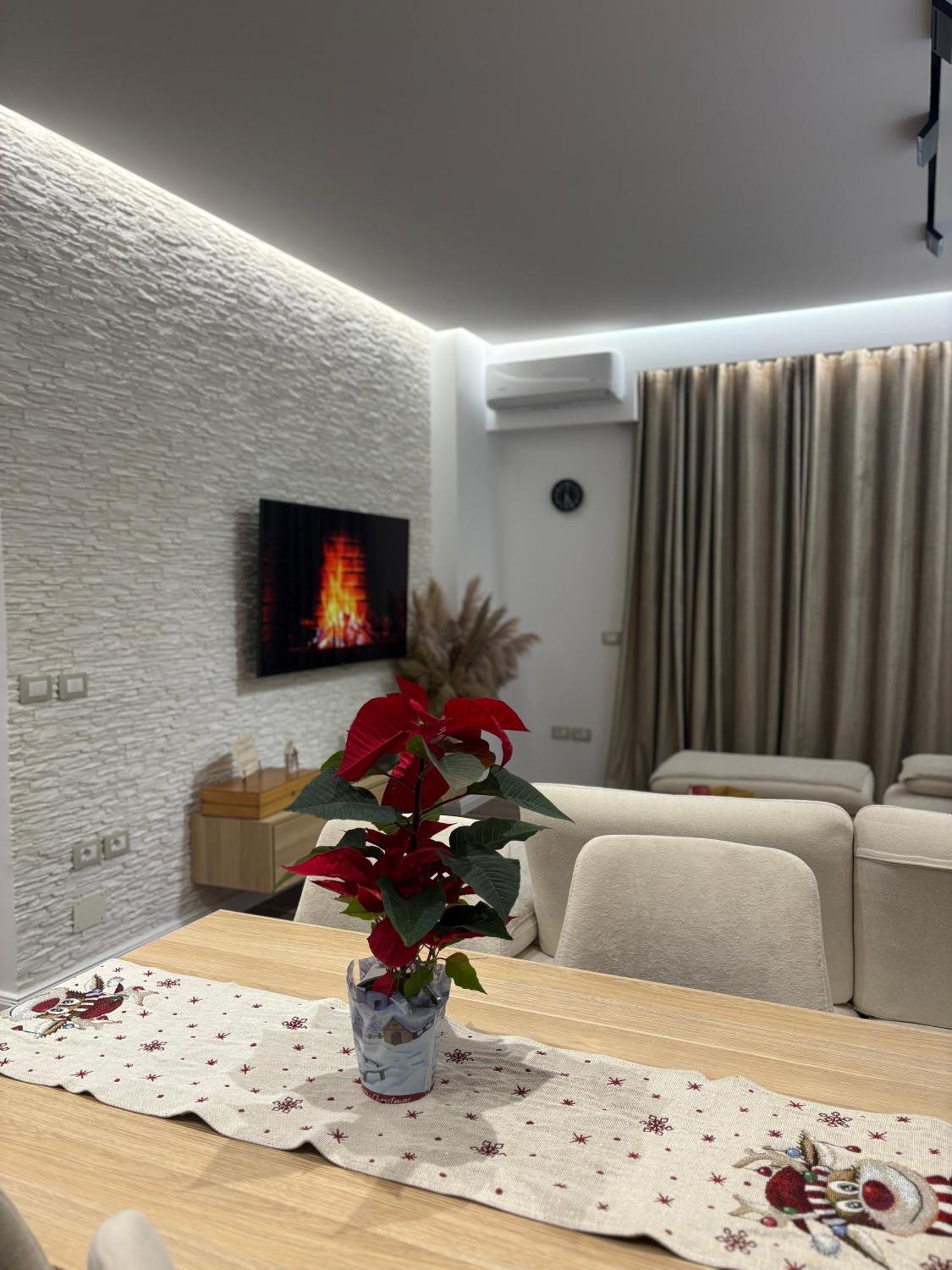 Alajs Apartament Влёра Экстерьер фото